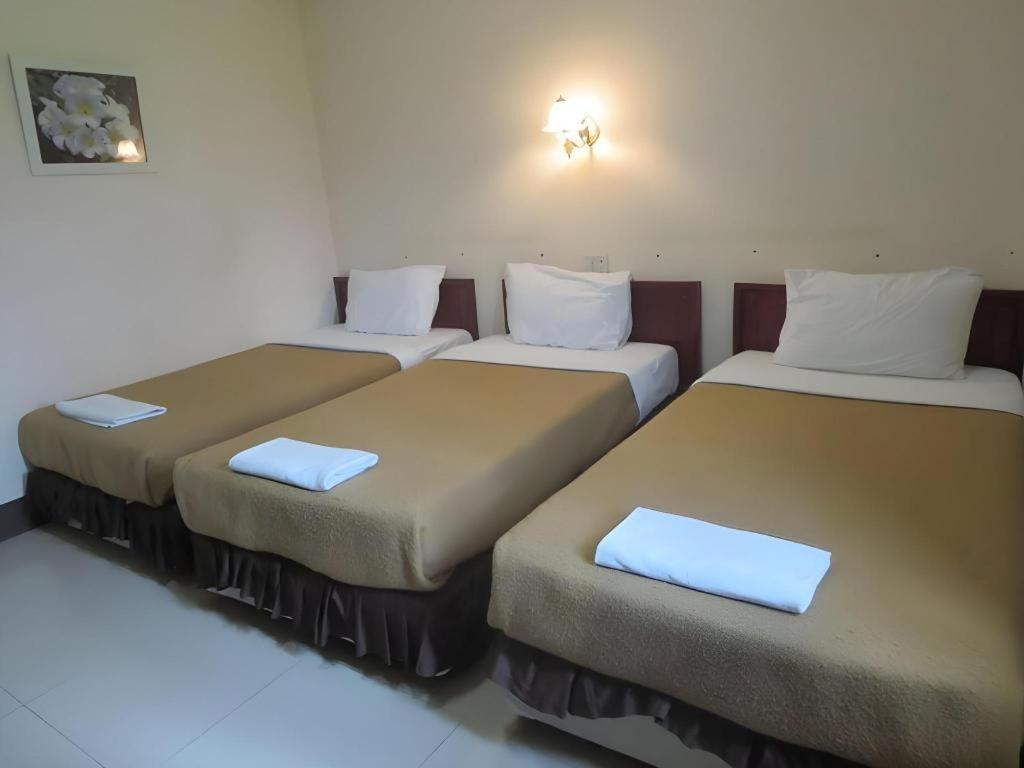 Chaleunehoung Hotel Вьентьян Экстерьер фото