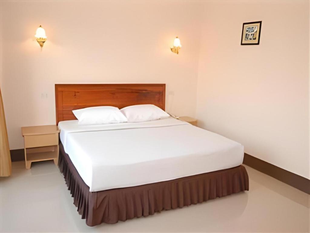 Chaleunehoung Hotel Вьентьян Экстерьер фото